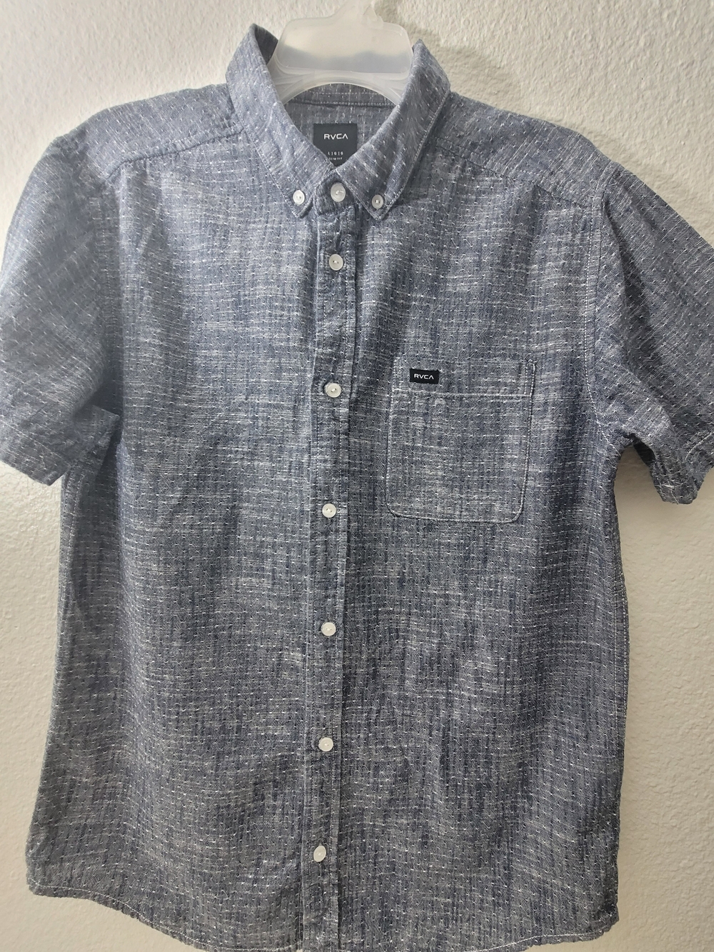 RVCA Men’s Short Sleeve Button-Down Shirt - Heather Navy